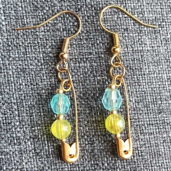 Eight Metal Beaded Gold Silver Dangle Earrings Unique Aesthetic Jewelry - Picture 7 of 9